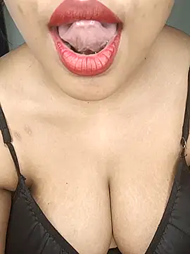 sex-withcouple online show from April 2026 03:04:02 AM