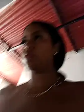 Snapshot of Fernanda30 chatting on October 2025 02:50:01 PM Fernanda30 online show from October 2025 02:50:01 PM