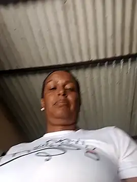 Snapshot of Fernanda30 chatting on January 2026 04:44:01 PM Fernanda30 online show from January 2026 04:44:01 PM