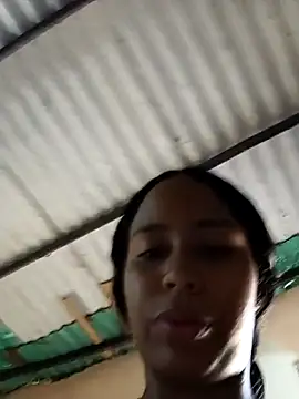 Snapshot of Fernanda30 chatting on February 2026 01:38:01 PM Fernanda30 online show from February 2026 01:38:01 PM