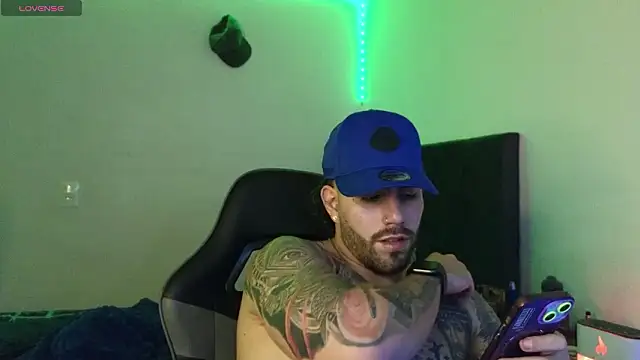 Ades Lowe online show from February 2026 06:31:01 AM