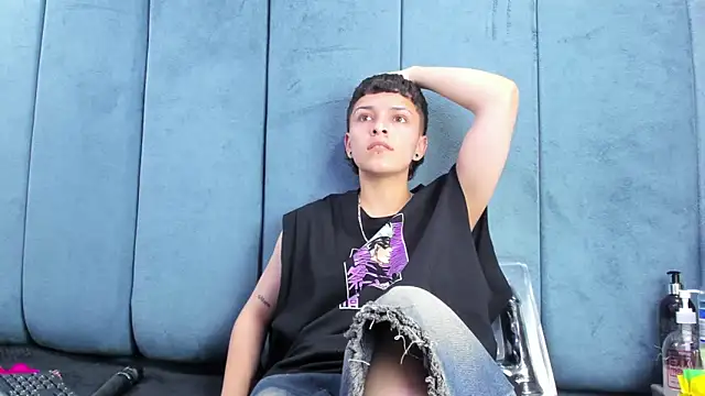 Snapshot of Megan_Thompson_ chatting on February 2026 02:16:01 AM Megan Thompson online show from February 2026 02:16:01 AM