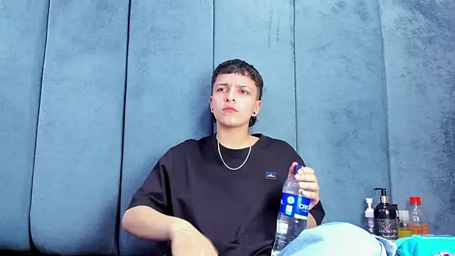 Snapshot of Megan_Thompson_ chatting on February 2026 02:23:01 AM Megan Thompson online show from February 2026 02:23:01 AM