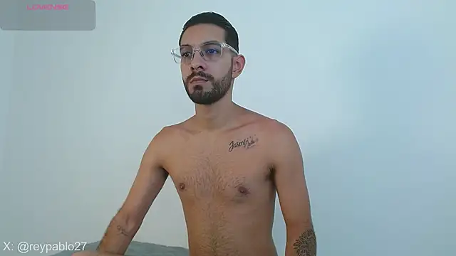 ReyPablo1 online show from November 2025 09:15:02 PM