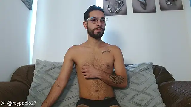 ReyPablo1 online show from November 2025 08:00:01 PM