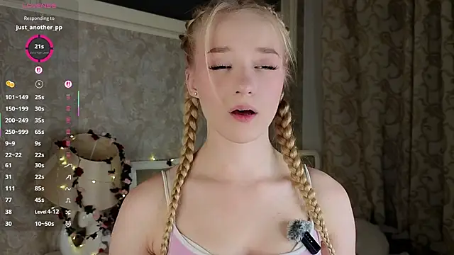 Emma Frosty online show from July 2026 10:27:02 PM