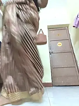 Snapshot of Villageanuty chatting on November 2025 12:50:02 PM Villageanuty online show from November 2025 12:50:02 PM