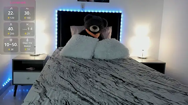 Snapshot of _alana_grey_ chatting on February 2026 01:43:01 AM alana grey online show from February 2026 01:43:01 AM