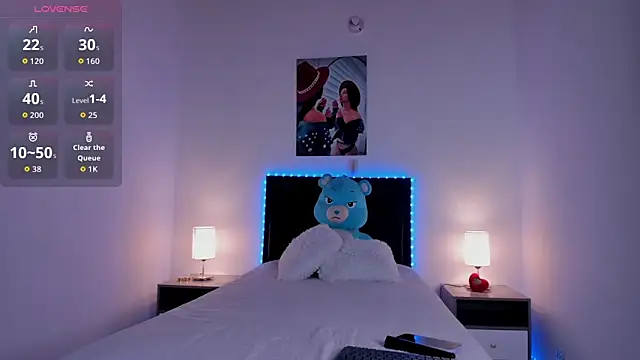 Snapshot of _alana_grey_ chatting on March 2026 01:07:02 PM alana grey online show from March 2026 01:07:02 PM