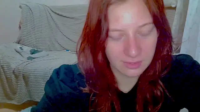 Lily Ember online show from March 2026 07:42:02 PM