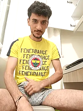 yolgezer073 online show from October 2025 10:51:02 PM