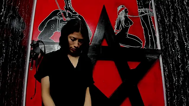 Snapshot of damian_and_tiana chatting on November 2025 04:56:02 AM damian and tiana online show from November 2025 04:56:02 AM