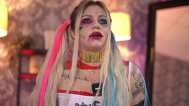 AlmaVelia online show from January 2026 10:35:02 PM