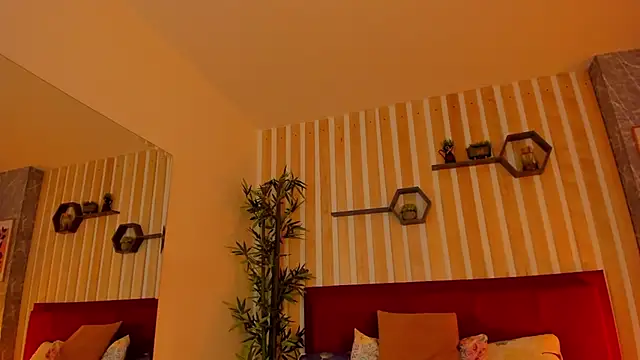 SamayRyann online show from September 2025 12:38:01 PM