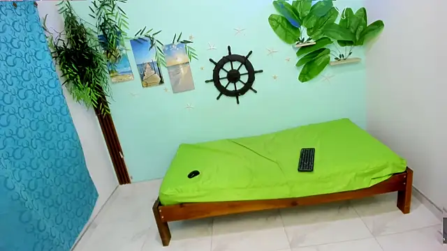 eladyrous98 online show from March 2026 01:39:01 PM