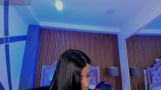 SelenaStonne online show from October 2025 08:06:02 PM