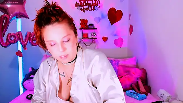 Rosie Good girl online show from February 2026 04:11:01 AM