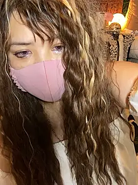 xoxLILxMELOxox online show from October 2025 04:16:01 PM