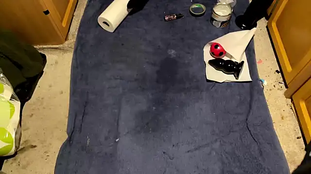 SharkedTaxis online show from February 2026 07:45:01 PM