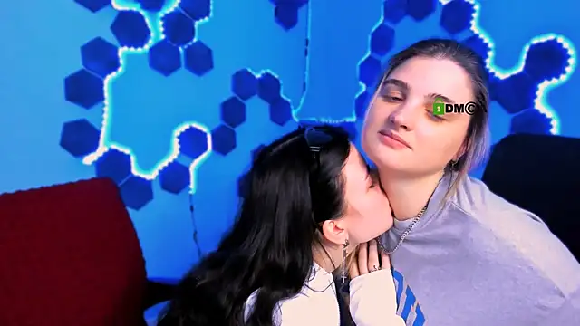 foxy tease  online show from December 2025 08:25:01 PM