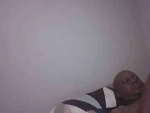 Snapshot of mcfeastdelux chatting on February 2026 03:06:01 AM mcfeastdelux online show from February 2026 03:06:01 AM