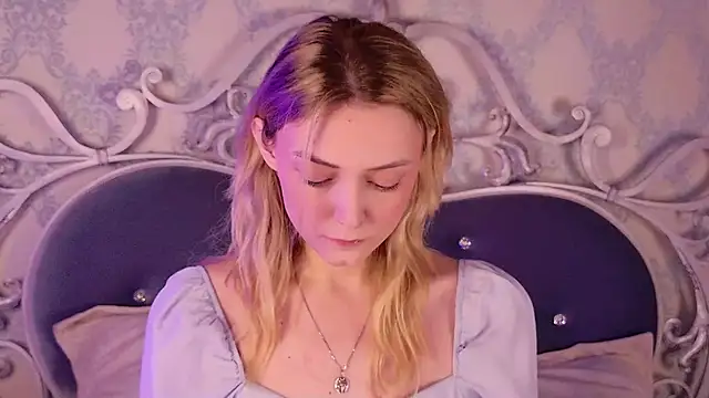 CindyFors online show from October 2025 08:50:02 PM