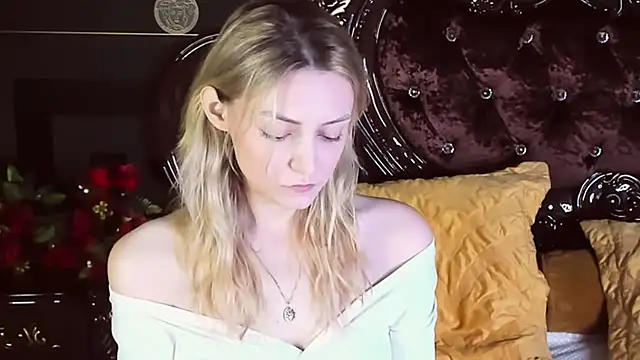 CindyFors online show from October 2025 09:47:02 PM