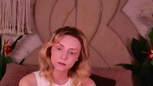 CindyFors online show from November 2025 08:54:01 PM