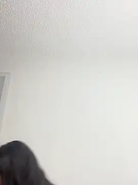 Snapshot of Issa_Santana chatting on December 2025 08:38:02 PM Issa Santana online show from December 2025 08:38:02 PM