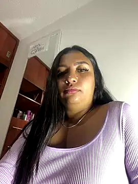 Snapshot of Issa_Santana chatting on January 2026 08:44:02 PM Issa Santana online show from January 2026 08:44:02 PM