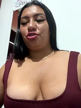 Snapshot of Issa_Santana chatting on January 2026 08:25:01 PM Issa Santana online show from January 2026 08:25:01 PM