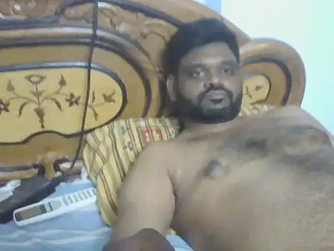 Snapshot of lustboystraight chatting on April 2026 07:10:01 PM lustboystraight online show from April 2026 07:10:01 PM