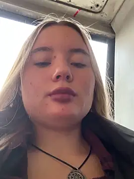 StephanieMur online show from September 2025 03:08:02 AM