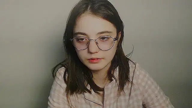 Sun Shine   online show from April 2026 06:10:01 PM