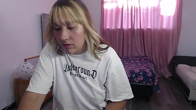 Aiimee hills online show from September 2025 10:21:02 PM