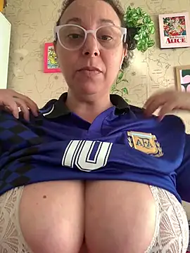 LupeLok online show from July 2026 04:24:01 PM