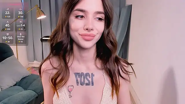 Snapshot of shuggybaby chatting on September 2025 06:18:01 AM shuggybaby online show from September 2025 06:18:01 AM