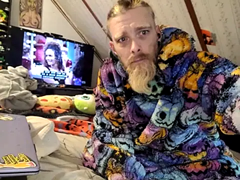 thejuicybacon online show from November 2025 11:10:02 AM