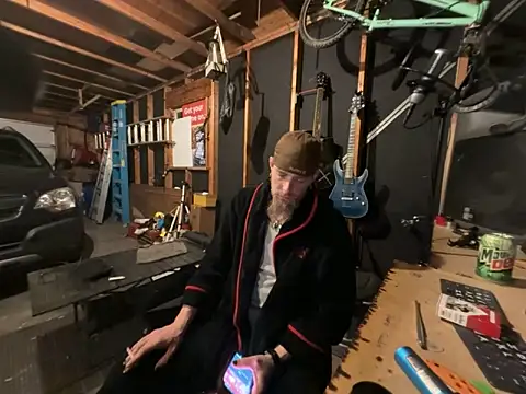 thejuicybacon online show from April 2026 09:26:01 AM