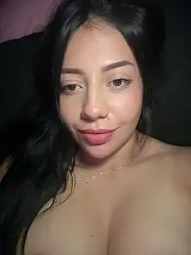 Snapshot of MissCat_ chatting on May 2026 12:18:01 AM MissCat online show from May 2026 12:18:01 AM