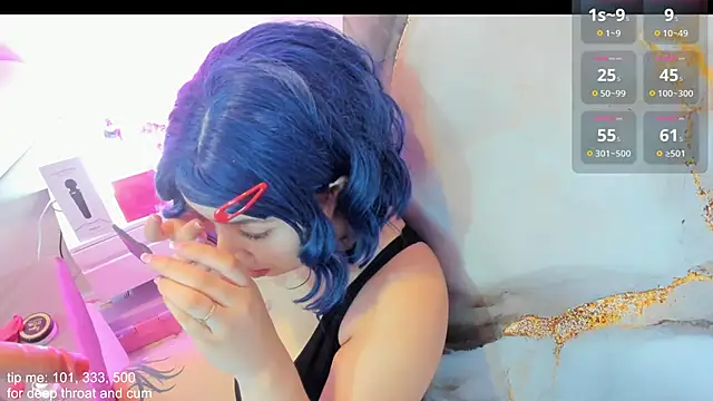 hinata dolly online show from November 2025 10:15:01 AM