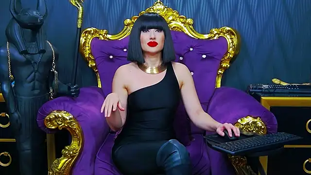 LaraMaeve online show from November 2025 05:50:01 AM