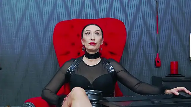 MistressDora online show from January 2026 07:03:01 AM