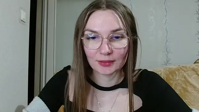 LooveELLYx online show from March 2025 05:47:02 PM