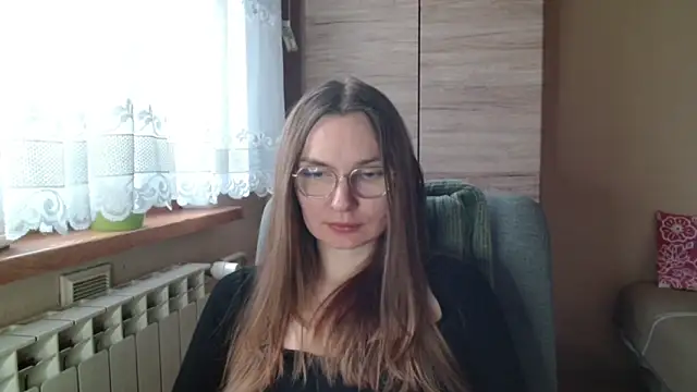 LooveELLYx online show from November 2025 07:30:01 AM