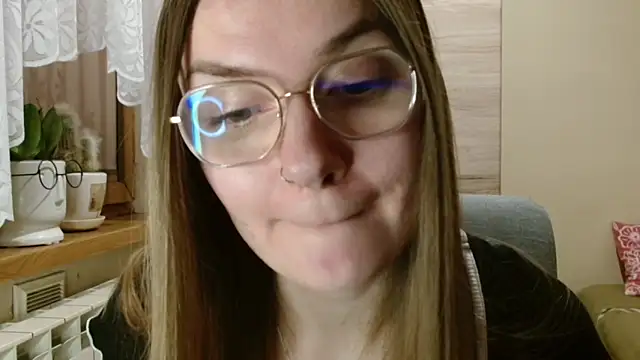 LooveELLYx online show from January 2026 05:33:02 AM