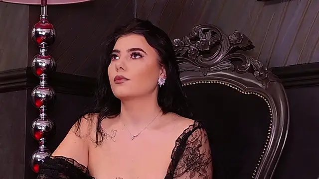 Snapshot of MistressEly chatting on June 2026 09:56:01 AM MistressEly online show from June 2026 09:56:01 AM
