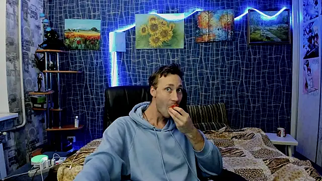 CuteBoy228 online show from December 2025 08:25:01 PM