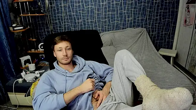 CuteBoy228 online show from April 2026 11:46:02 PM