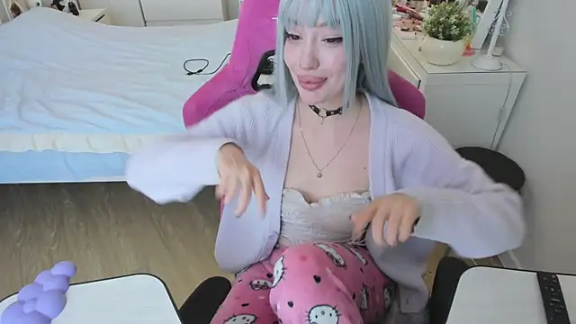 saadnesstyan online show from October 2025 04:20:02 AM